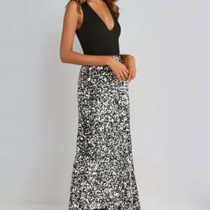 AftershockLondon-SequinMaxiSkirt-Silver-2.jpg
